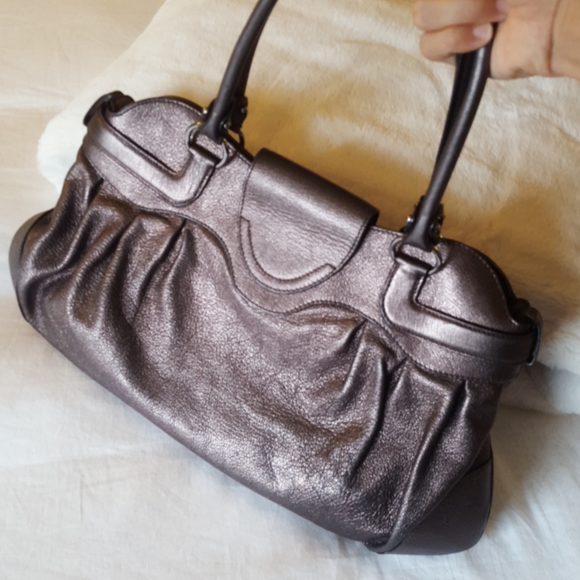 Salvatore Ferragamo metallic satchel handbag - Picture 2 of 8
